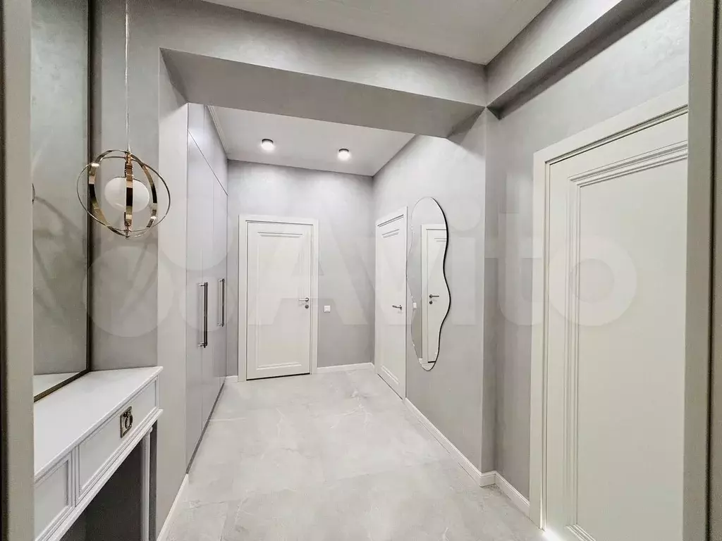 1-к. квартира, 60 м, 8/10 эт. - Фото 1