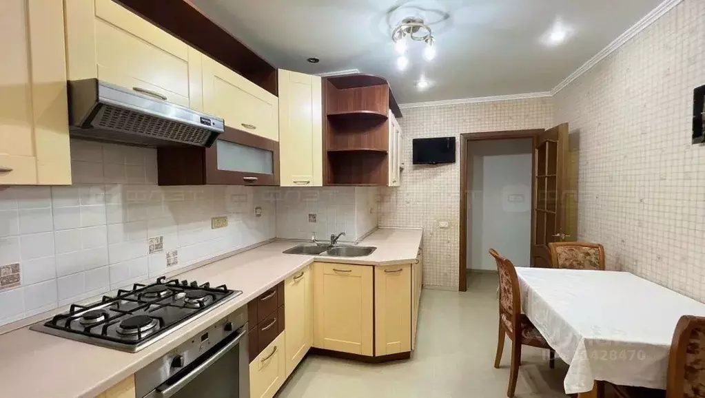 3-к кв. Татарстан, Казань ул. Толбухина, 13 (83.6 м) - Фото 1