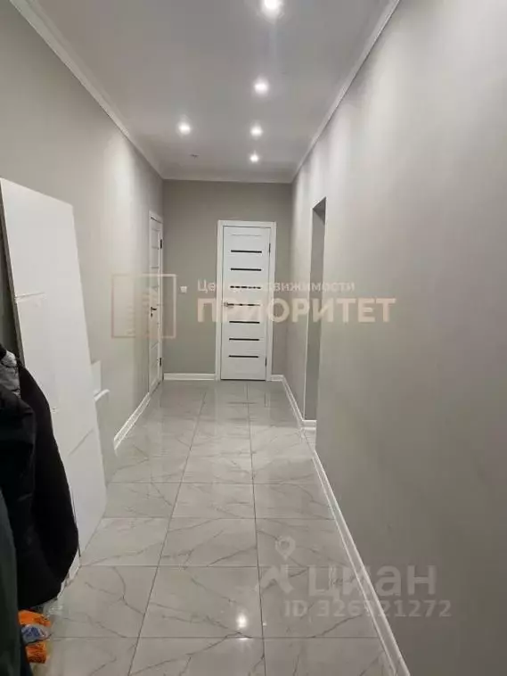 2-к кв. Саха (Якутия), Якутск ул. Осипенко, 5 (68.0 м) - Фото 2