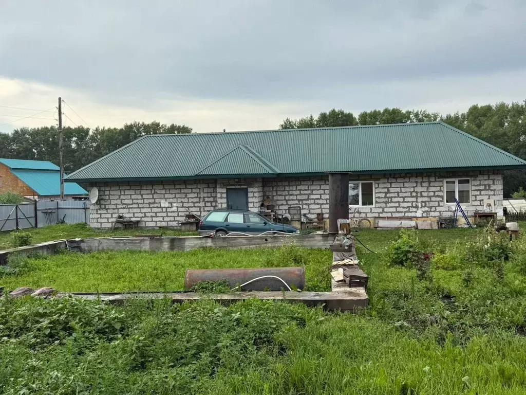 Дом в Новосибирская область, Искитимский район, пос. Чернореченский ... - Фото 1