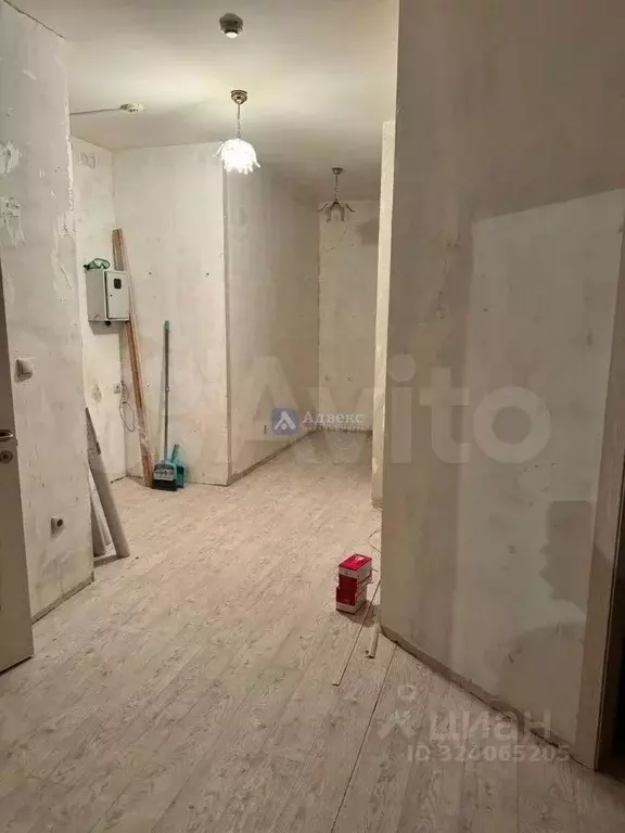 3-к кв. Тюменская область, Тюмень ул. Василия Гольцова, 2к3 (75.0 м) - Фото 2