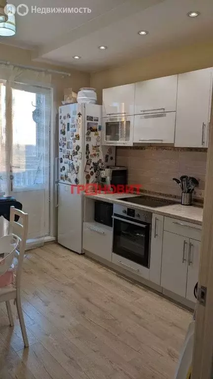 1-комнатная квартира: Новосибирск, улица Ясный Берег, 4 (36 м) - Фото 1