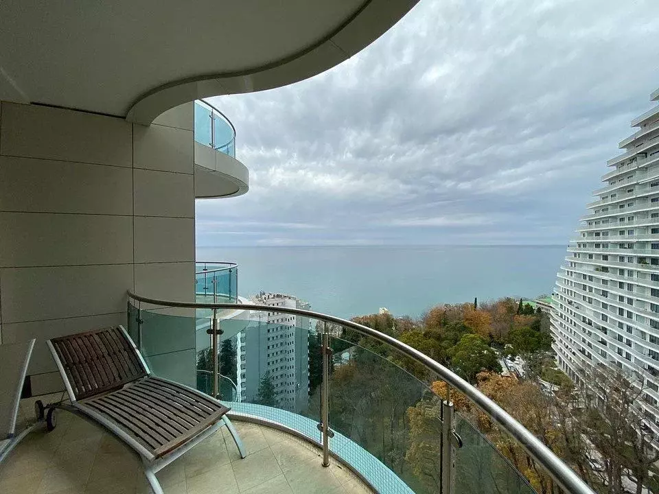 2-к кв. Краснодарский край, Сочи Курортный просп., 105б (115.0 м) - Фото 0