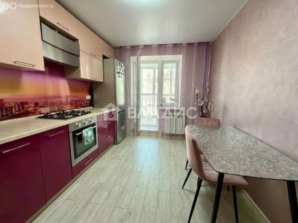 1-комнатная квартира: Смоленск, улица Нормандия-Неман, 7 (48 м) - Фото 2