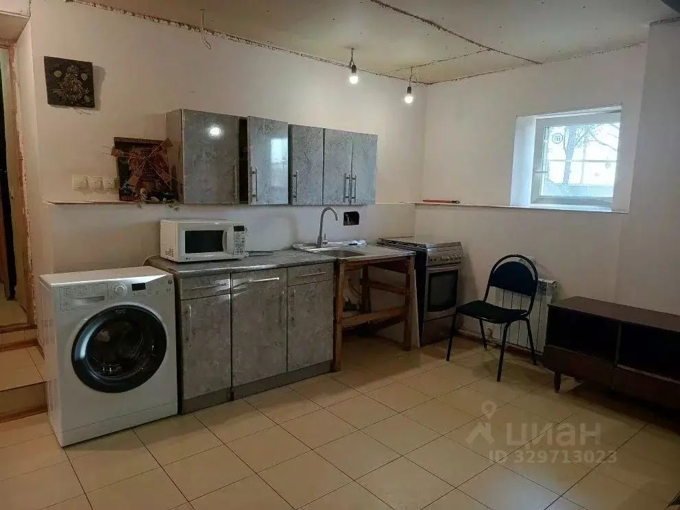 Студия Волгоградская область, Волгоград ул. Генерала Гурова, 10 (30.0 ... - Фото 2
