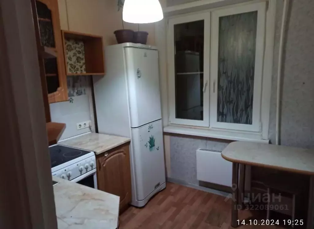 Комната Самарская область, Тольятти ул. Фрунзе, 15 (12.0 м) - Фото 0