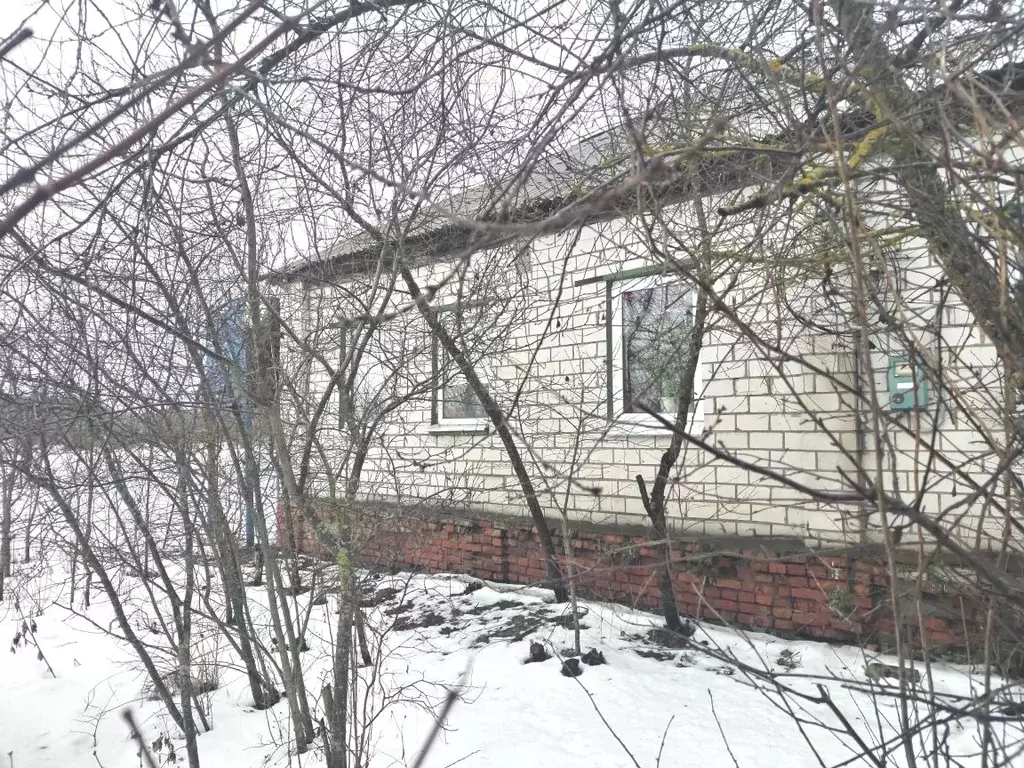 Дом в Белгородская область, Старооскольский городской округ, с. ... - Фото 1