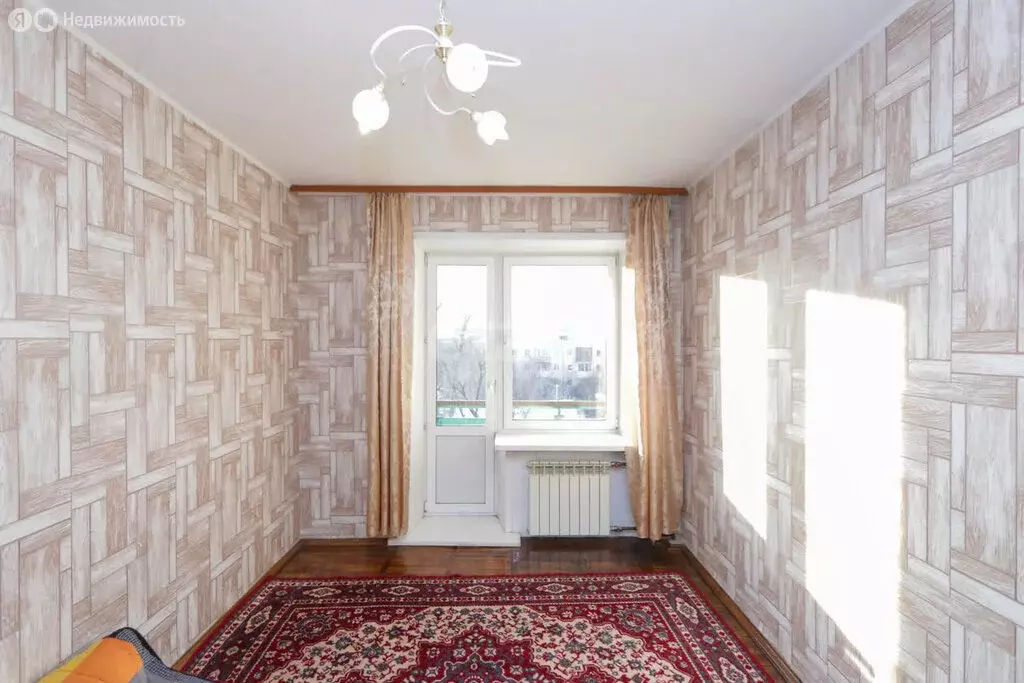 3-комнатная квартира: Иркутск, улица Пискунова, 54 (80 м) - Фото 1
