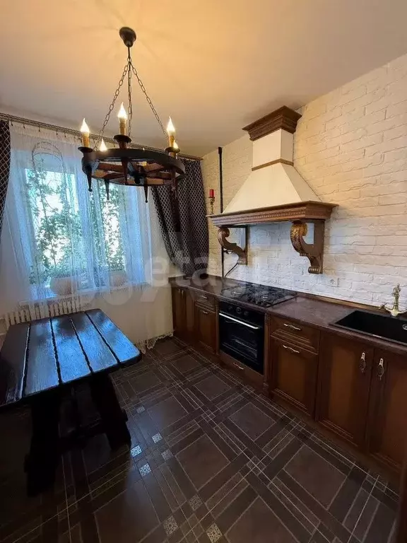 3-к. квартира, 71,5 м, 6/10 эт. - Фото 0
