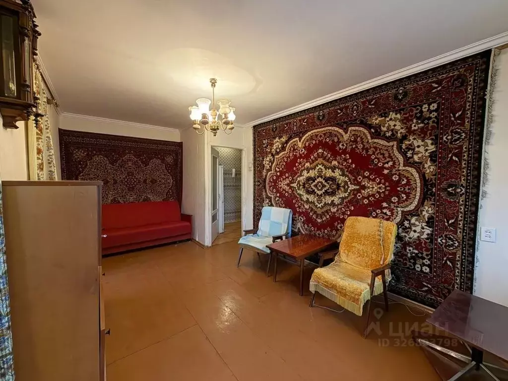 3-к кв. Курская область, Курск Союзная ул., 51А (46.7 м) - Фото 0