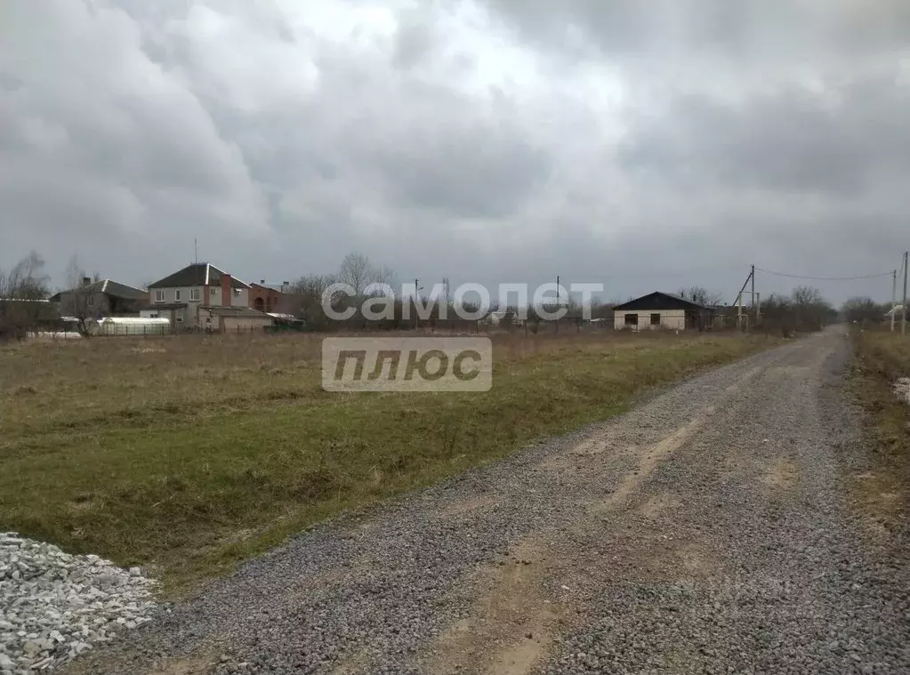 Участок в Краснодарский край, Абинский район, Ахтырское городское ... - Фото 0