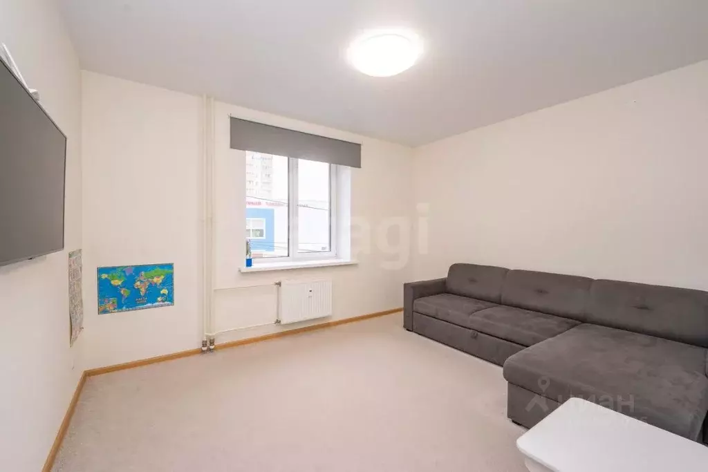 3-к кв. Пермский край, Пермь ул. Каляева, 15 (66.6 м) - Фото 2