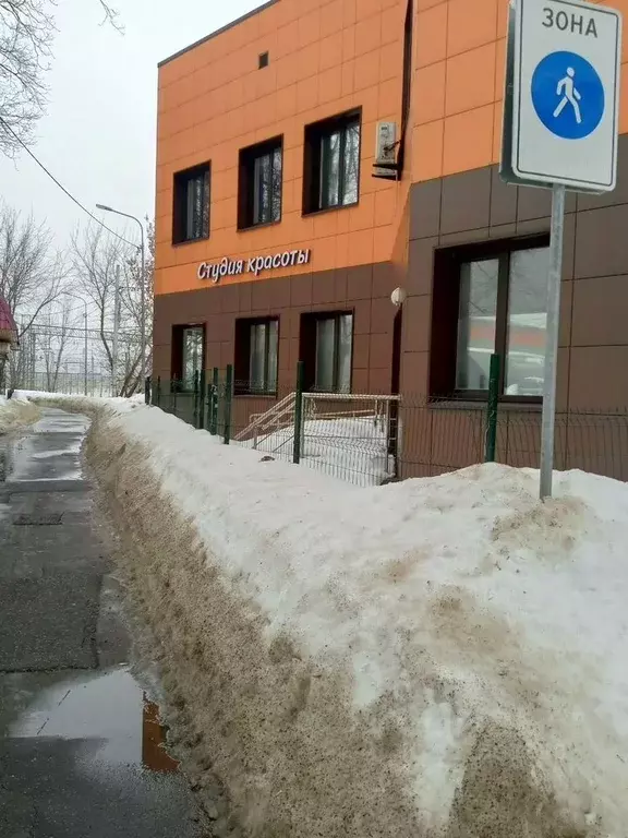 Помещение свободного назначения в Московская область, Люберцы ул. ... - Фото 1