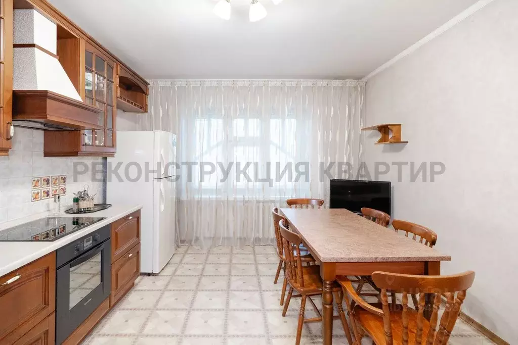 3-к кв. Омская область, Омск ул. Крупской, 25/1 (131.8 м) - Фото 2