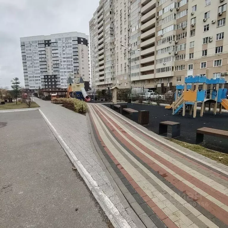 2-к кв. Пензенская область, Пенза ул. Мира, 40А (64.5 м) - Фото 2