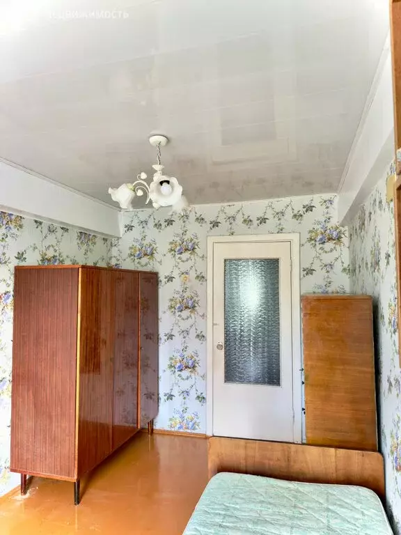 3-комнатная квартира: Архангельск, исторический район Соломбала, улица ... - Фото 1