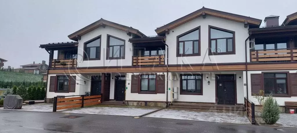 Таунхаус в Ленинградская область, Всеволожский район, Бугровское ... - Фото 1