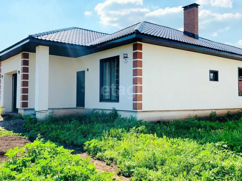 Дом в Оренбургская область, Оренбургский район, с. Подгородняя ... - Фото 1