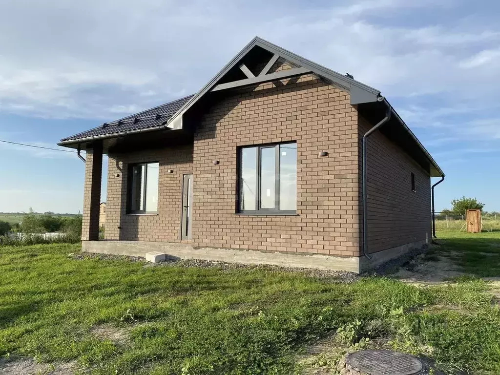 Дом в Воронежская область, Семилукский район, с. Девица ул. Гагарина, ... - Фото 1