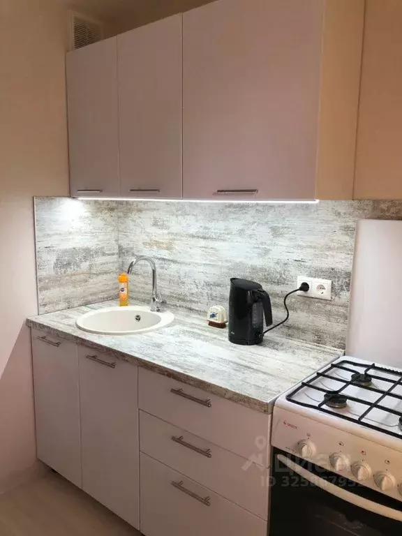 1-к кв. Московская область, Кубинка Кубинка-8 городок, 8 (43.0 м) - Фото 2