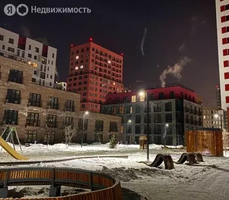 3-комнатная квартира: Дударева, Тюменская улица, 3 (78.1 м) - Фото 1