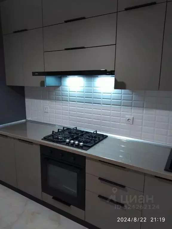 2-к кв. Северная Осетия, Владикавказ ул. Леонова, 8к3 (70.0 м) - Фото 2