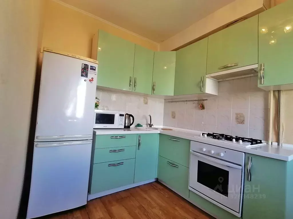 3-к кв. Волгоградская область, Волгоград Семь Ветров мкр, ул. ... - Фото 1