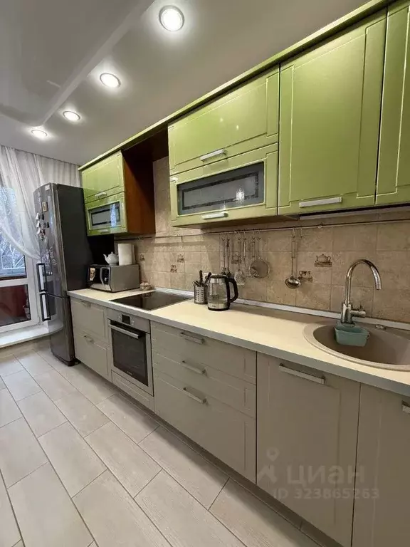 1-к кв. Омская область, Омск ул. Звездова, 132к1 (44.0 м) - Фото 2