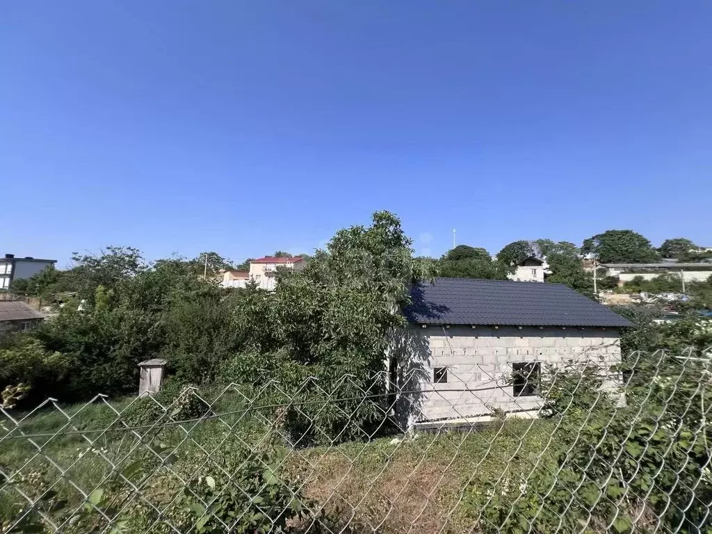 Участок в Севастополь ул. Молочная (7.0 сот.) - Фото 0