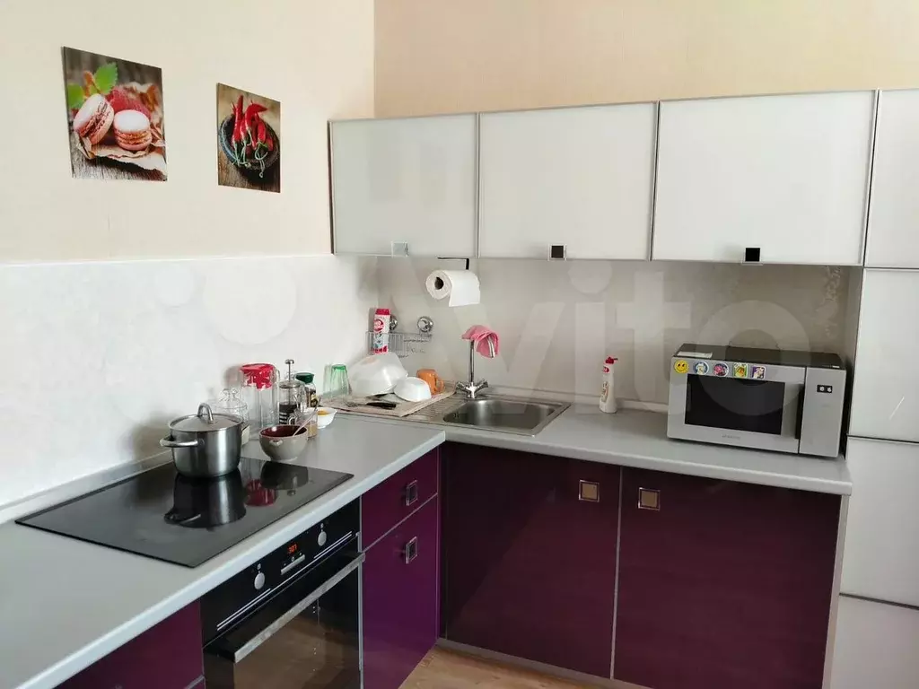 1-к. квартира, 56 м, 8/10 эт. - Фото 0