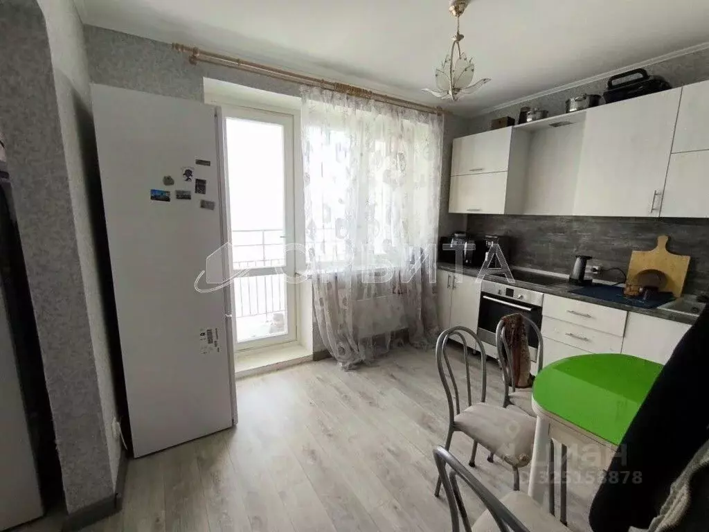 1-к кв. Тюменская область, Тюмень ул. Федюнинского, 54 (37.0 м) - Фото 1