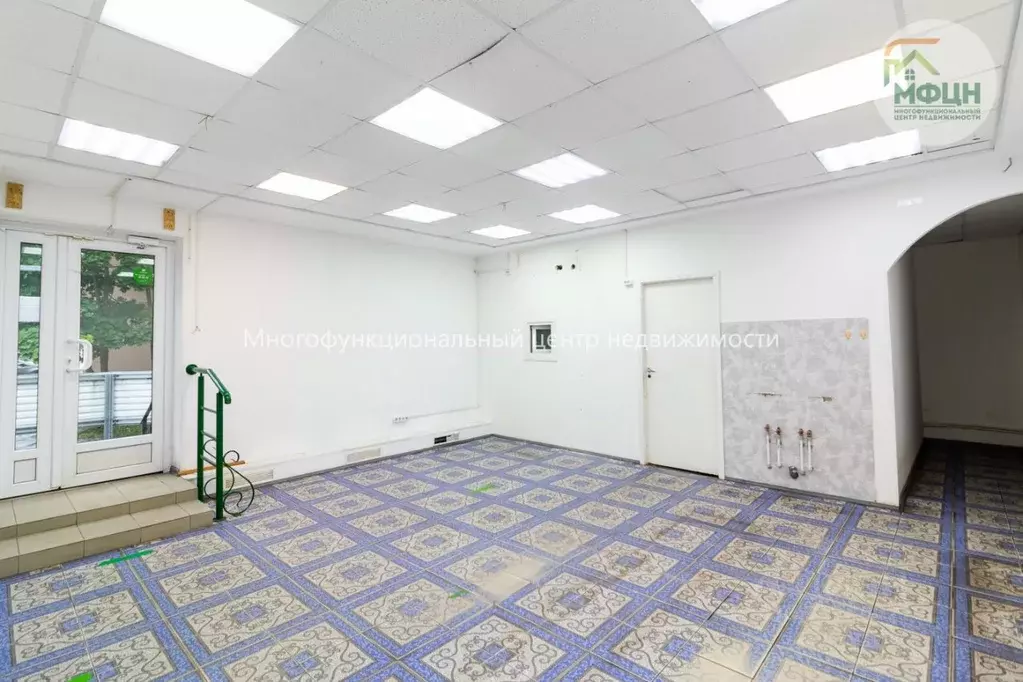 Помещение свободного назначения в Карелия, Петрозаводск ул. Лизы ... - Фото 0