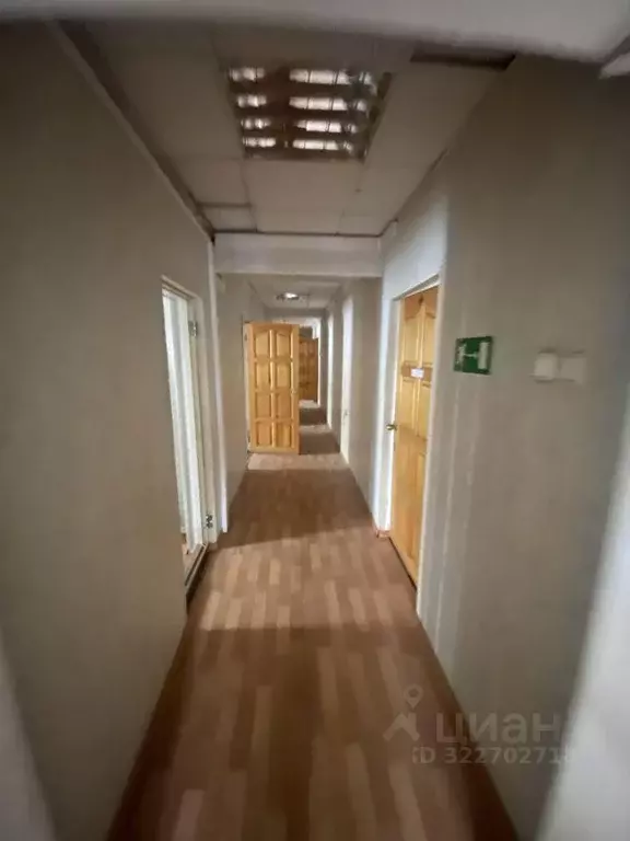 Помещение свободного назначения в Омская область, Омск ул. 30 лет ... - Фото 2