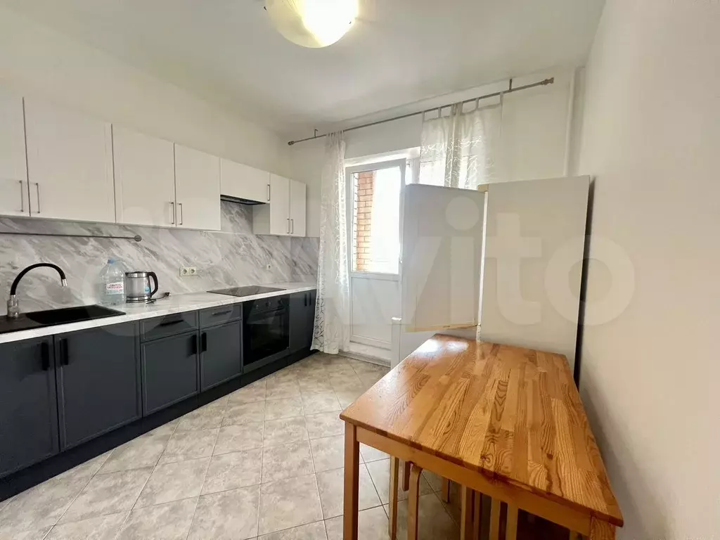 2-к. квартира, 70 м, 3/17 эт. - Фото 0