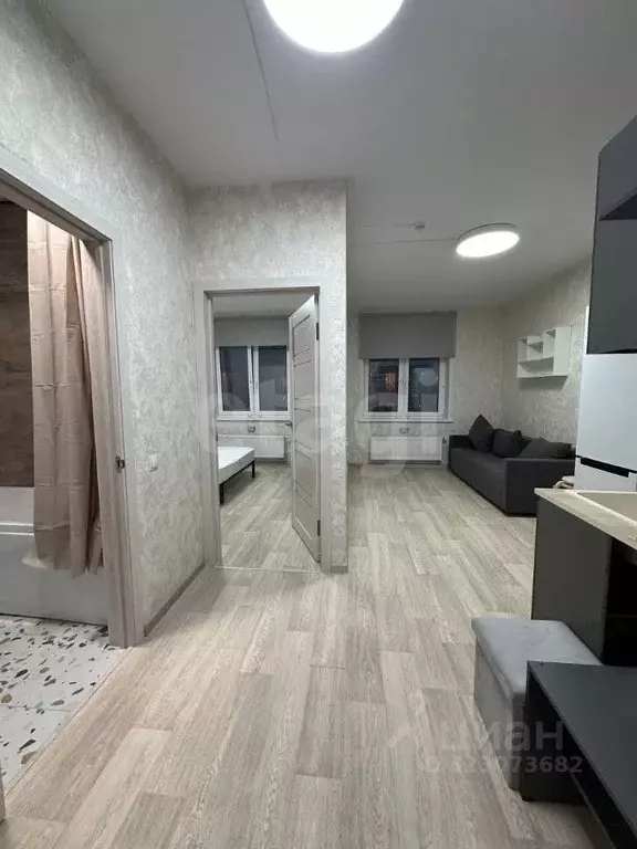 1-к кв. Тюменская область, Тюмень Новгородская ул., 22 (32.0 м) - Фото 1