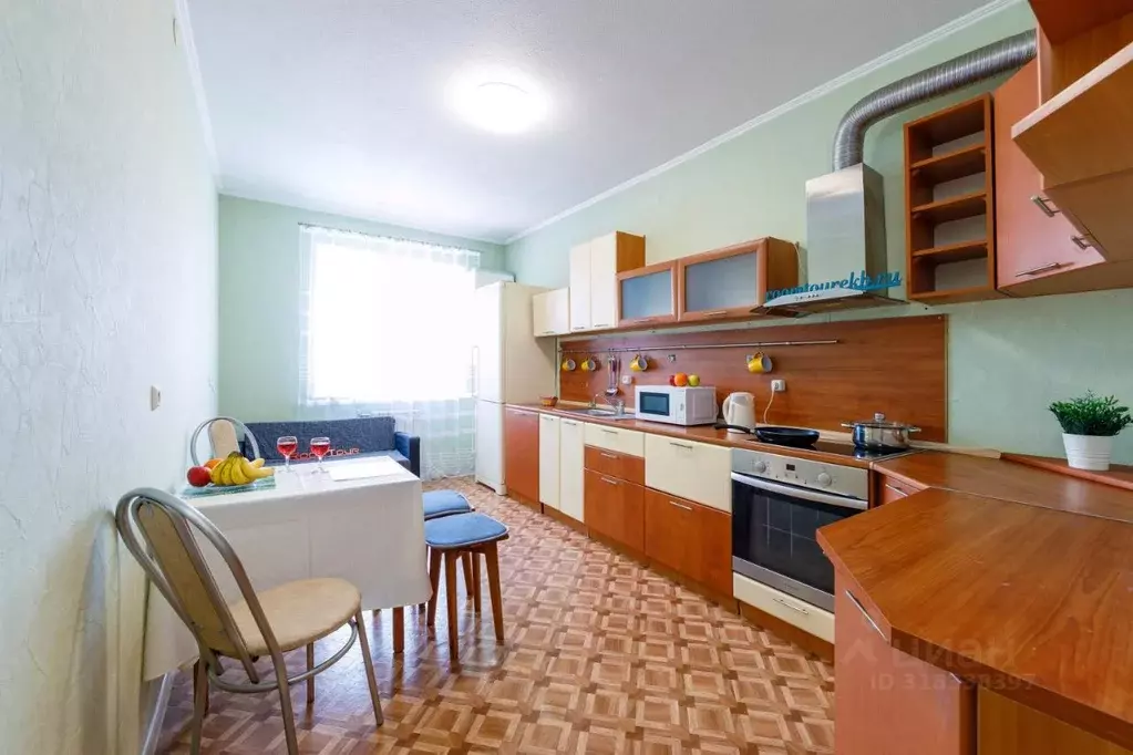 1-к кв. Свердловская область, Екатеринбург ул. Чкалова, 5 (50.0 м) - Фото 1