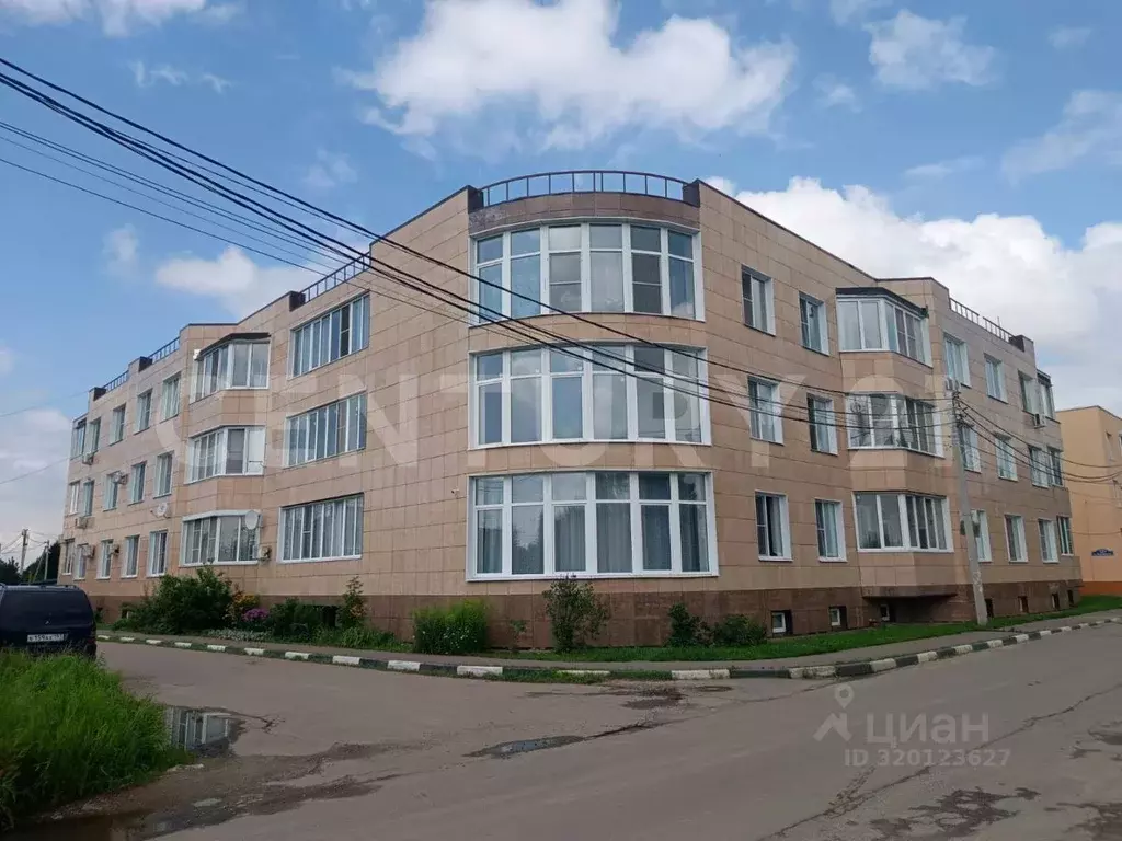 Студия Калужская область, с. Совхоз Боровский ул. Молодежная, 13 (29.4 ... - Фото 0