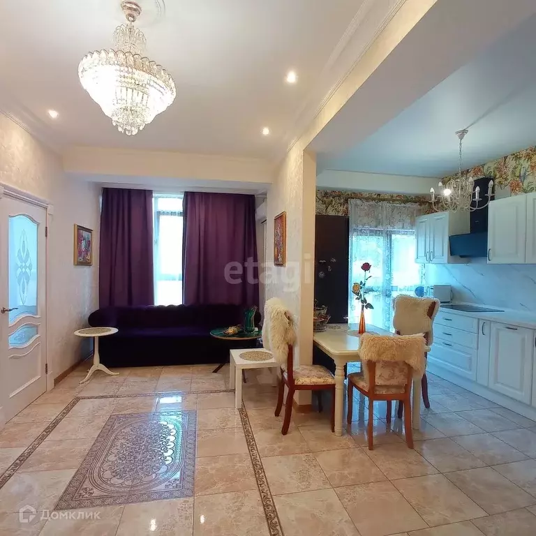 Продаётся 3-к квартира, 70 м - Фото 0