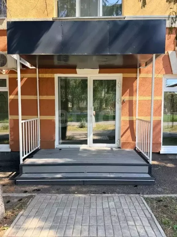 Помещение свободного назначения в Татарстан, Альметьевск ул. ... - Фото 1