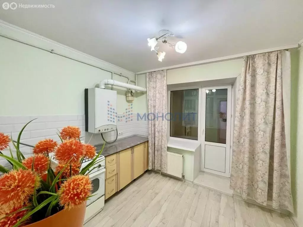 2-комнатная квартира: Чебоксары, улица Короленко, 22к1 (58.5 м) - Фото 1