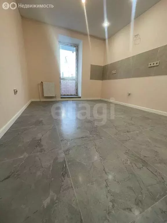 2-комнатная квартира: Энгельс, Вокзальная улица, 50 (65.4 м) - Фото 2