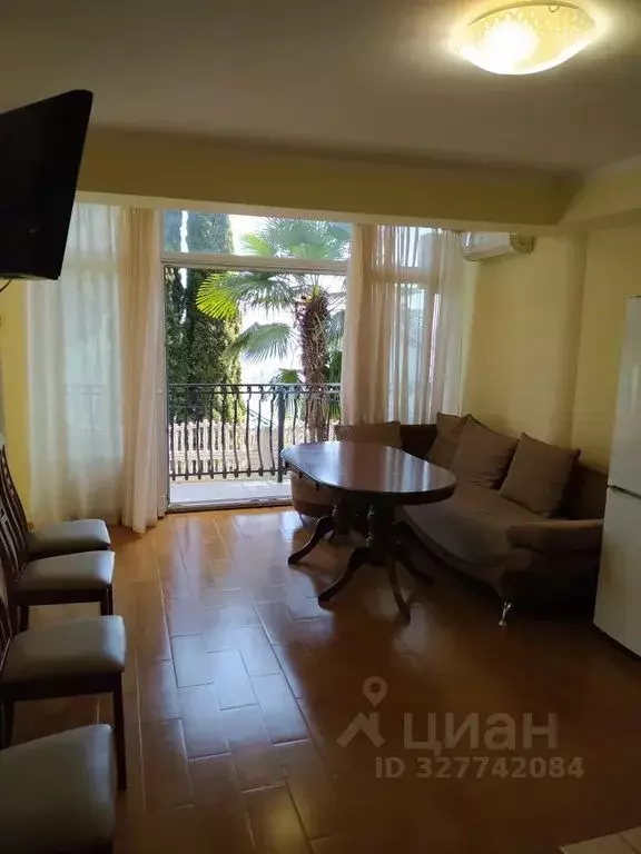 3-к кв. Крым, Ялта муниципальный округ, Береговое пгт ул. Кипарисная, ... - Фото 1