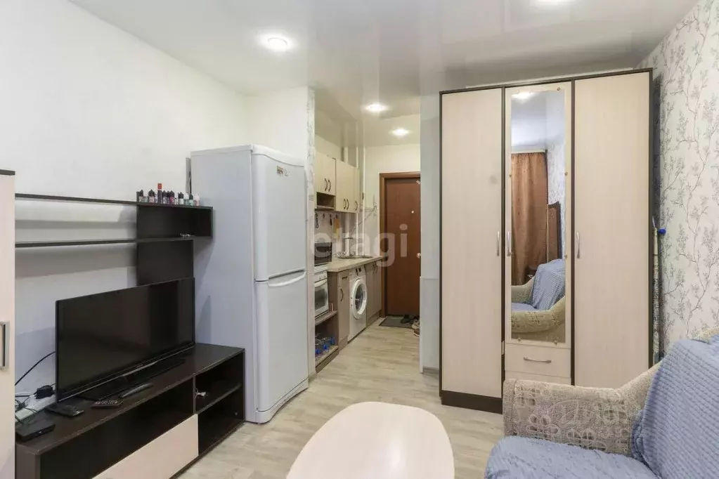 1-к кв. Тюменская область, Тюмень ул. 30 лет Победы, 92 (16.5 м) - Фото 1