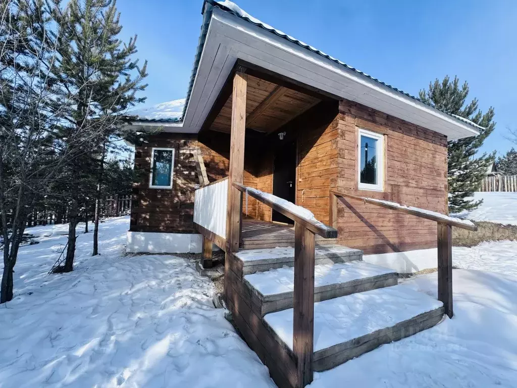 Дом в Бурятия, Тарбагатайский район, Саянтуйское с/пос, с. Нижний ... - Фото 1