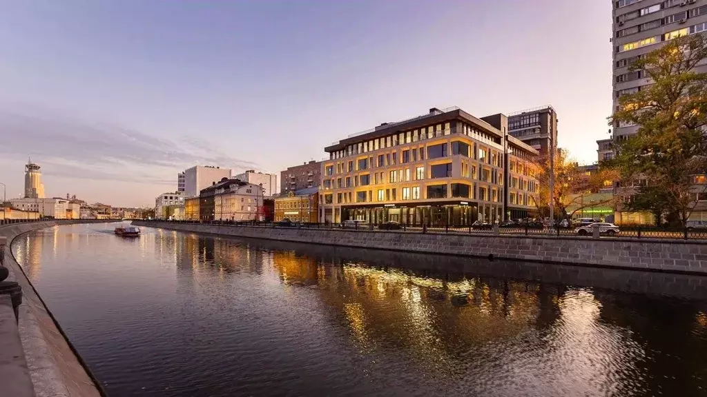 6-к кв. Москва Большая Татарская ул., вл13с16 (261.0 м) - Фото 0