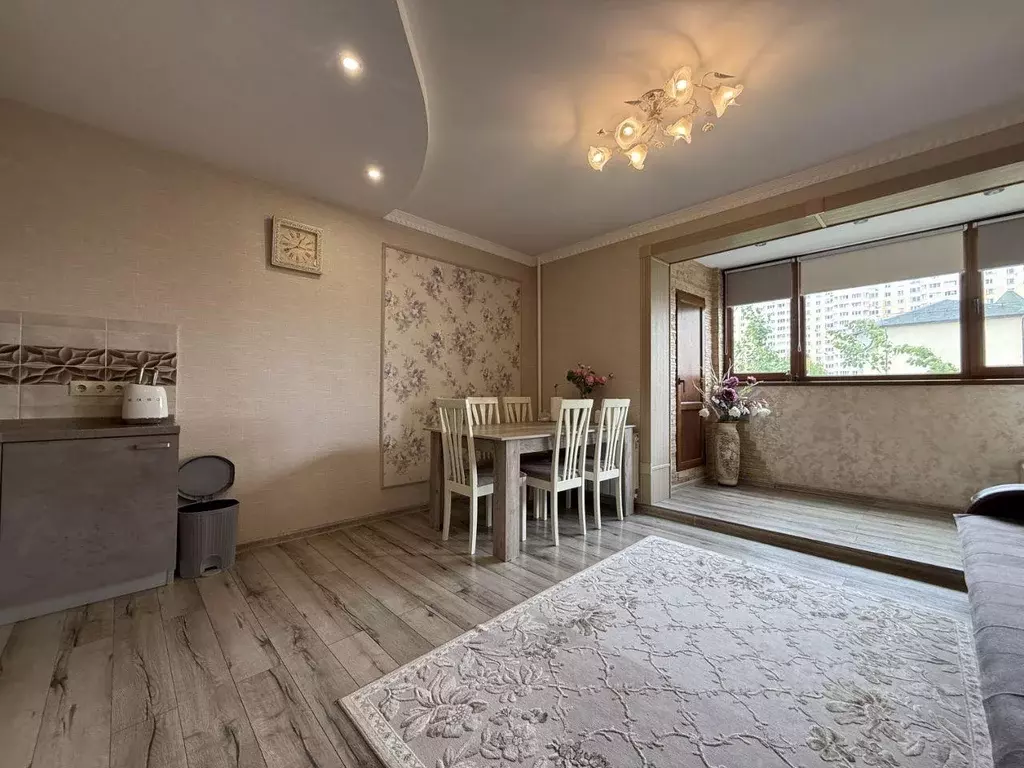 Квартира, 3 комнаты, 60 м - Фото 1