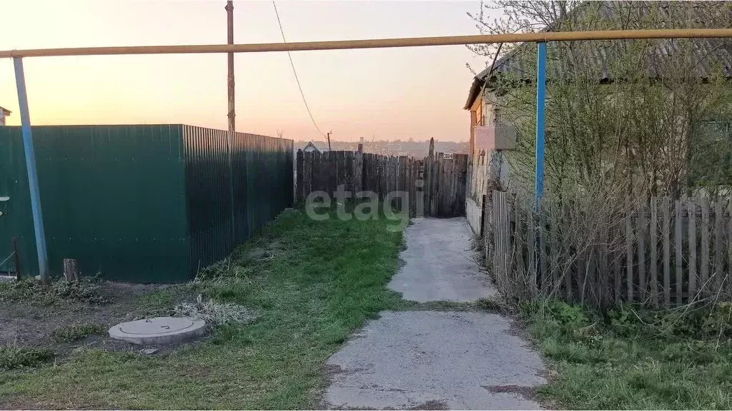 Участок в Белгородская область, Губкин Белгородская ул. (9.9 сот.) - Фото 1