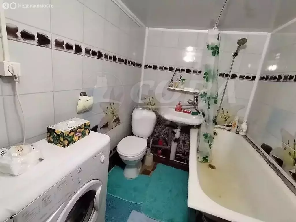Дом в Тюменская область, Исетский муниципальный округ, село ... - Фото 1