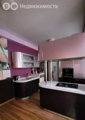 4-комнатная квартира: Ростов-на-Дону, улица Шаумяна, 20 (100 м) - Фото 1