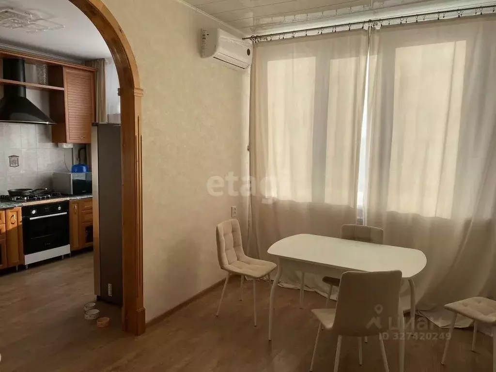 4-к кв. Курская область, Курск ул. Карла Маркса, 72к15 (156.0 м) - Фото 2